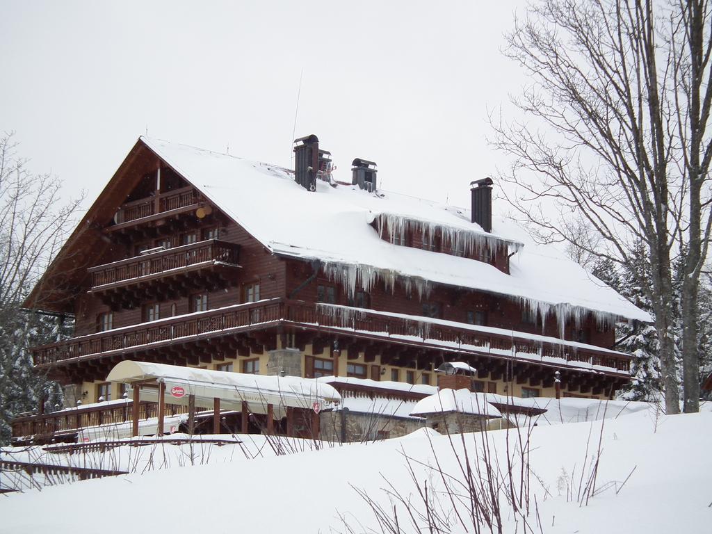 Hotel Alpska Vyhlidka 克维尔达 外观 照片